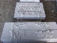 3단 사각둘레석 전면,측면 양각