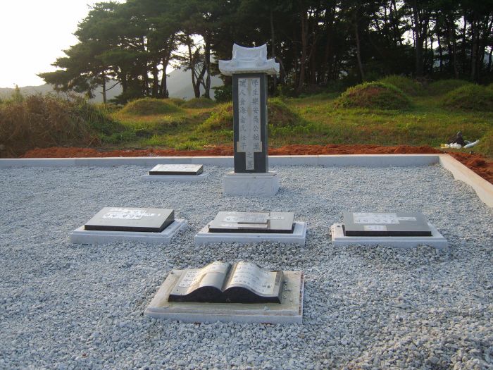 가족납골묘(매장형)사진2