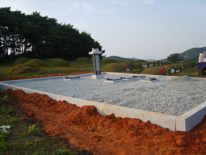 가족납골묘(매장형)사진3