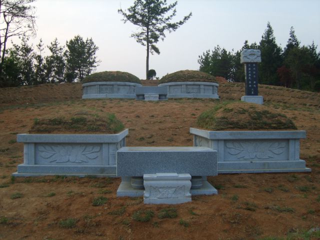 3단 사각둘레석+3단 원형둘레석