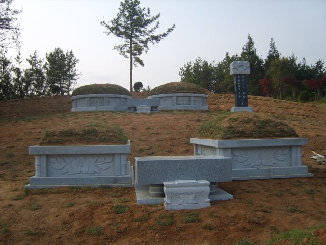 3단 사각둘레석+3단 원형둘레석